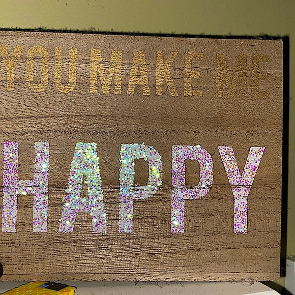 You Make Me Happy Wooden Decor Sign - Picture 1 of 2